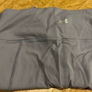 Under Armour Cropped Leggings